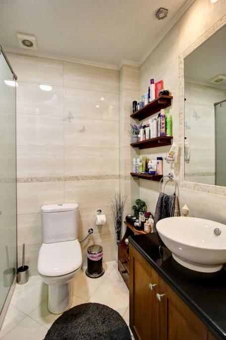 Odyssey Beach Front Apartment Chrissi Akti Chania Exterior foto