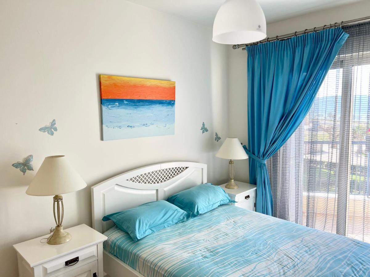 Odyssey Beach Front Apartment Chrissi Akti Chania Exterior foto